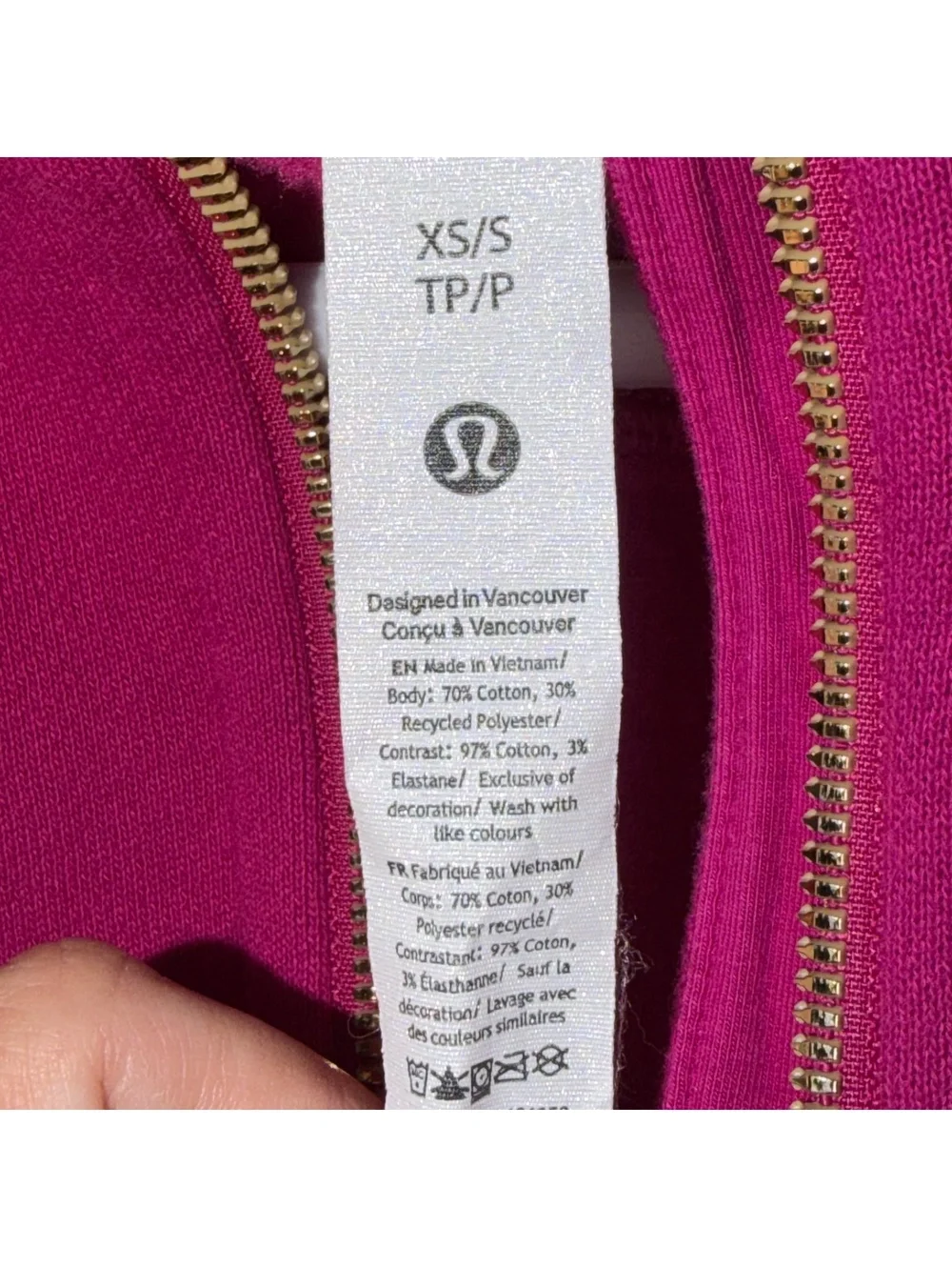 Lululemon Women’s XS/S Pink Half Zip Cropped Scuba Hoodie Gold Zip